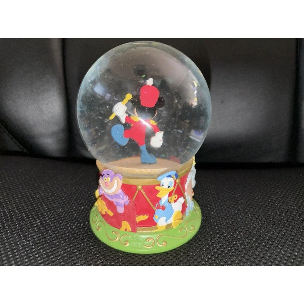 The Disney Store MICKEY‎ MOUSE BAND LEADER SNOWGLOBE Figurine